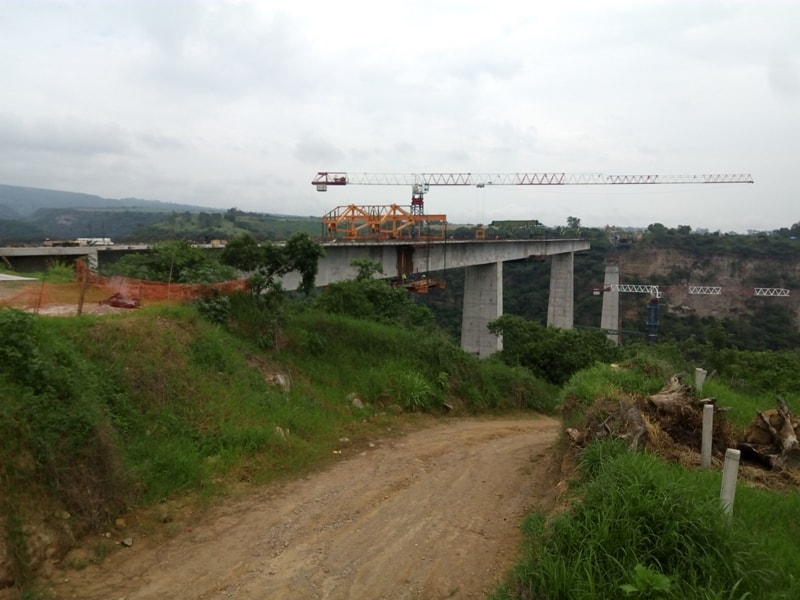 Puente de Atenquique